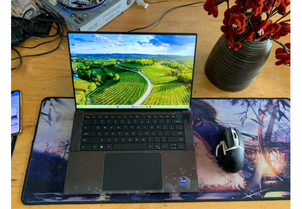 Dell Precision 5570 i9-12900H