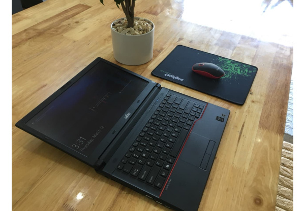 Fujitsu Lifebook E544 