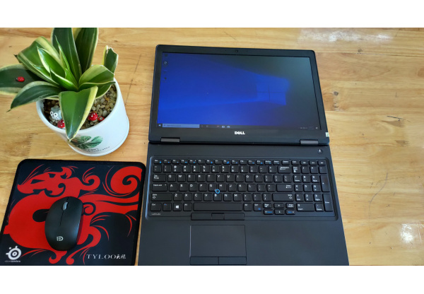 Dell Latitude E5580