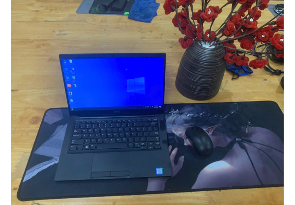 Dell Latitude 7390 i7 th8 