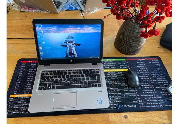 Hp ElitBook 840 G4 - i7 TH7 