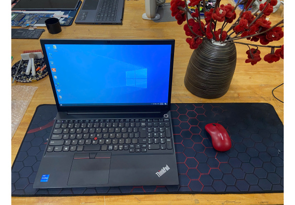 Lenovo Thinkpad E15 Gen 2 i5-1135G7