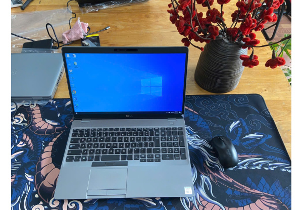 Dell Precision 3551 i7-10850H 
