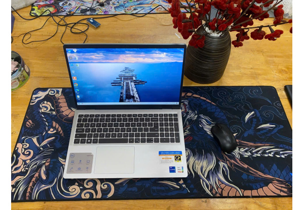 Dell Inspiron 15 3520 