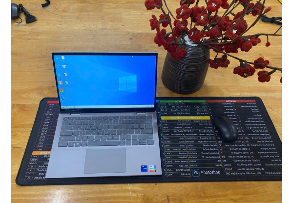 Dell Inspiron 5410 2in1 Core i7 Th 11