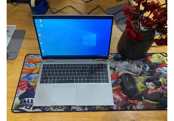 Dell Precision 3561 i5 Th11 