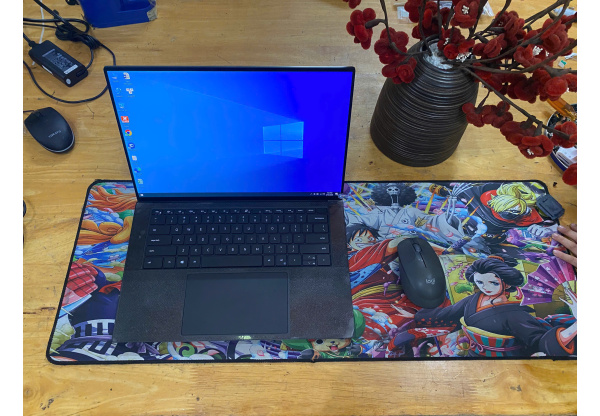 Dell Precision 5550 - i7 TH10