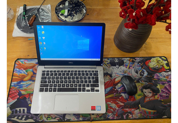 Dell Vostro 5370 I7 Th8 