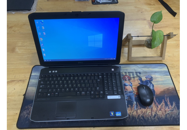 Dell Latitude E5530 i5-3340M